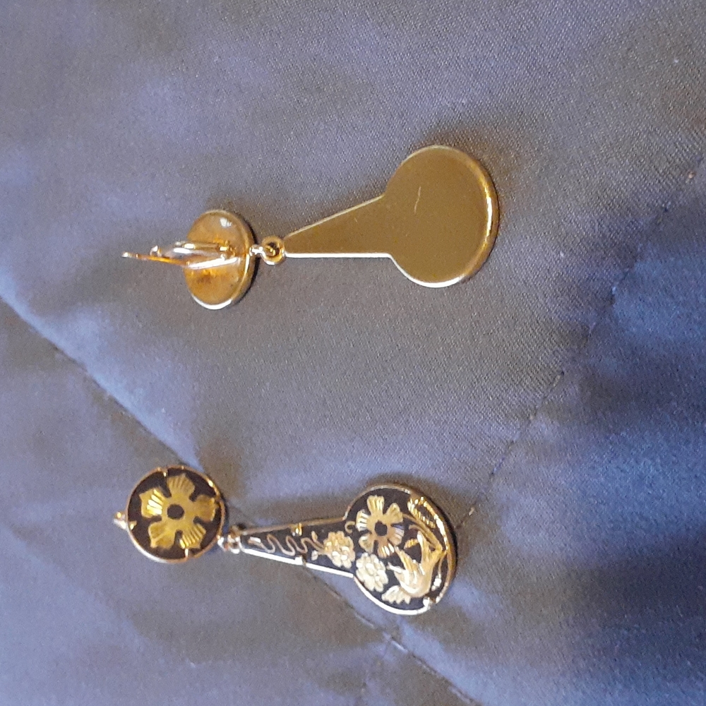 Earrings ( gold plated & black ) pierce ears 2" (L4 170) - Picture 2 of 2